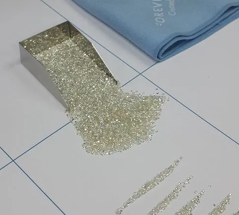 Loose moissanite melee stones