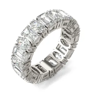 Oval and Emerald Waltz Eternity Band image, 