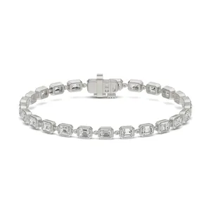 Emerald Link Fashion Bracelet Essentials image, 