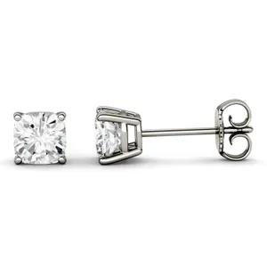 Cushion Four-Prong Basket Stud image, 