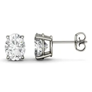 Oval Four-Prong Basket Stud image, 