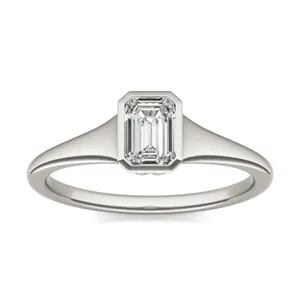 Emerald Signature Bezel Solitaire image, 