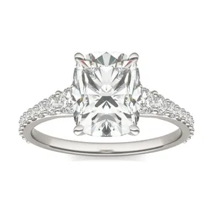 Elongated Cushion Signature Graduated Side-Stone Engagement Ring image, 