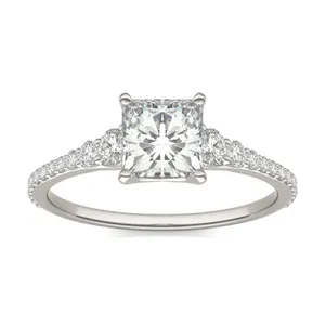 Princess Signature Graduated Side-Stone Engagement Ring image, 