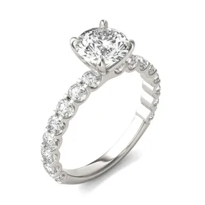 Round Brilliant Scalloped Side-Stone Engagement Ring image, 
