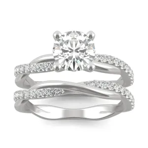 Round Hearts & Arrows Twisted Accented Bridal Set image, 