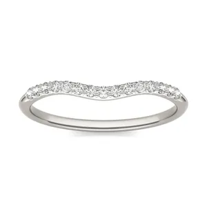 Round Hearts & Arrows Signature Accented Halo Classic Matching Band image, 