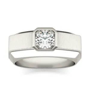 Round Brilliant Euro Square Signature Ring image, 