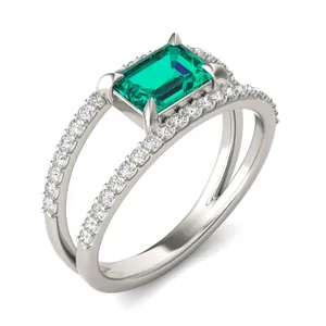 Emerald Split Shank Emerald Ring image, 