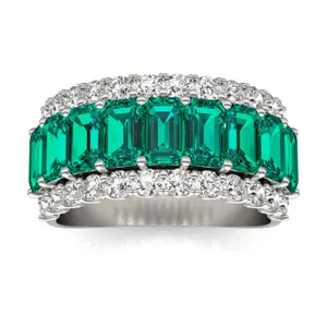 Emerald Huntress Ring image, 