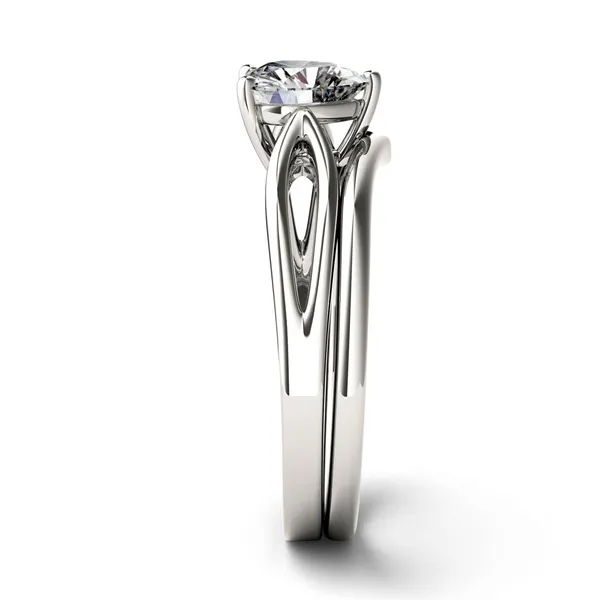 0.80 CTW DEW Heart Forever One Moissanite Split Shank Solitaire Bridal Set Ring in 14K White Gold