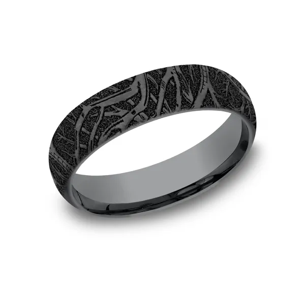 6.0mm Forest Patterned Mens Band in Dark Tantalum