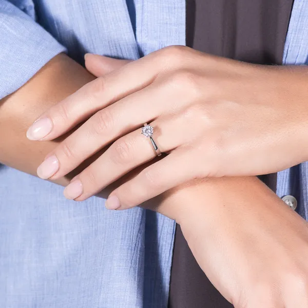 1.00 CTW DEW Forever One Moissanite Round Solitaire Engagement Ring