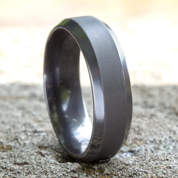 Beveled Edge Monochrome Wedding Ring 7mm