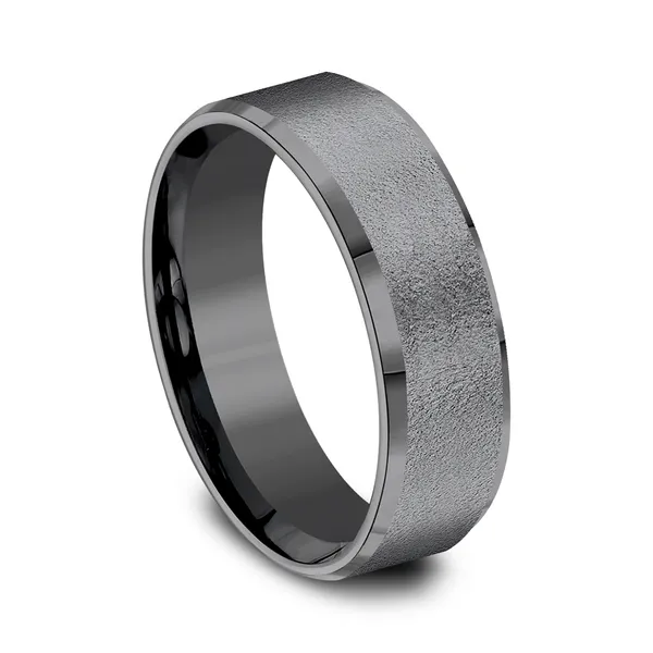 Beveled Edge Textured Men's Wedding Ring