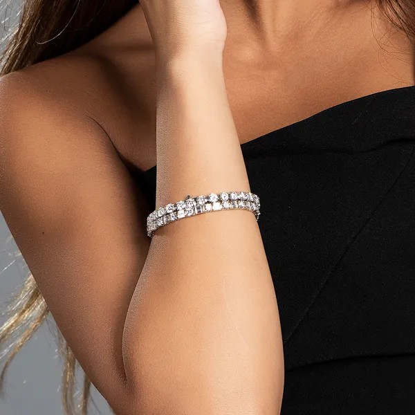 Effortlessly Bold Tennis Bracelet