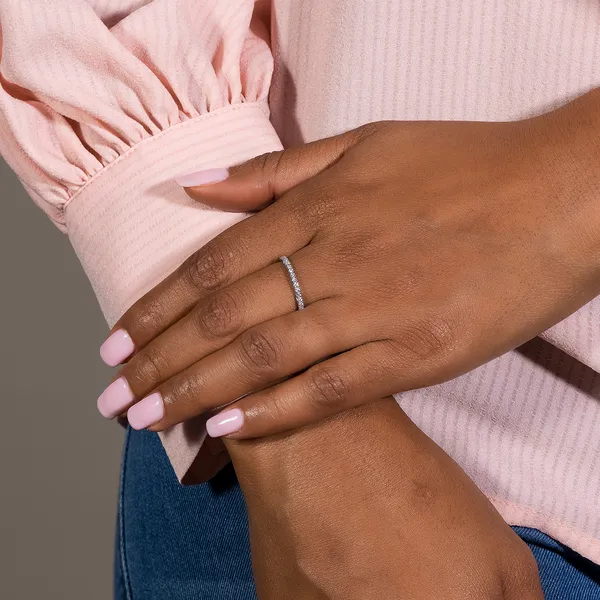 Lumière Eternity Band