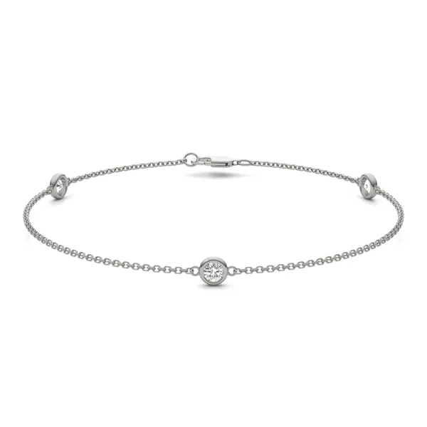 Linea Three-Stone Station Bracelet