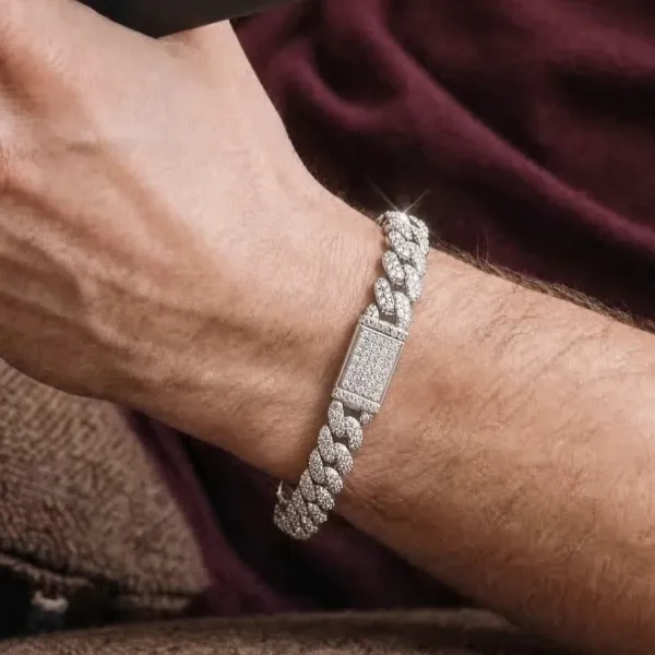 Round Cuban Bracelet Essentials