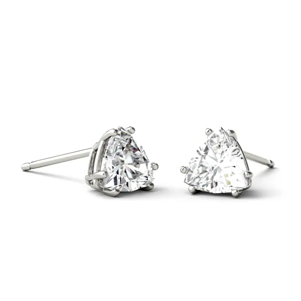 Trillion Double Prong Stud