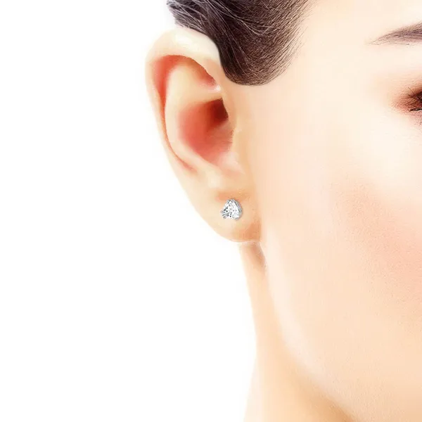 Trillion Double Prong Stud