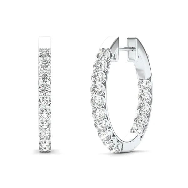 Maddie Oval Hoop Earrings