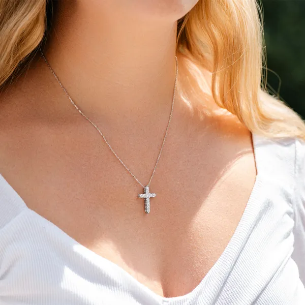 Classic Cross Pendant
