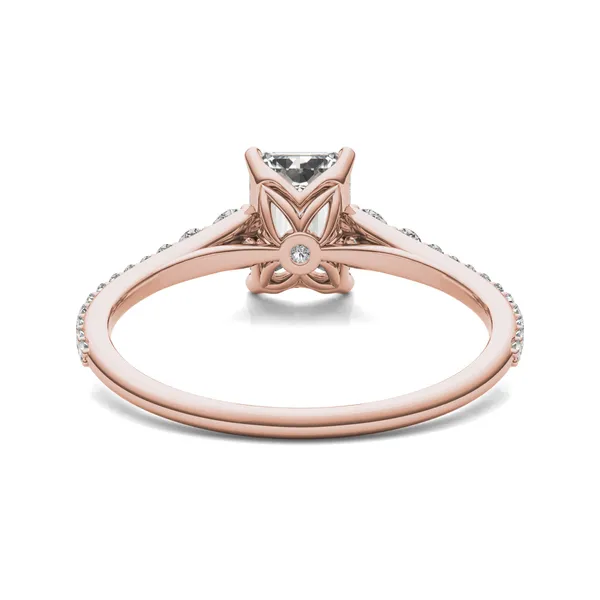 Emerald Signature Graduated Side-Stone Engagement Ring