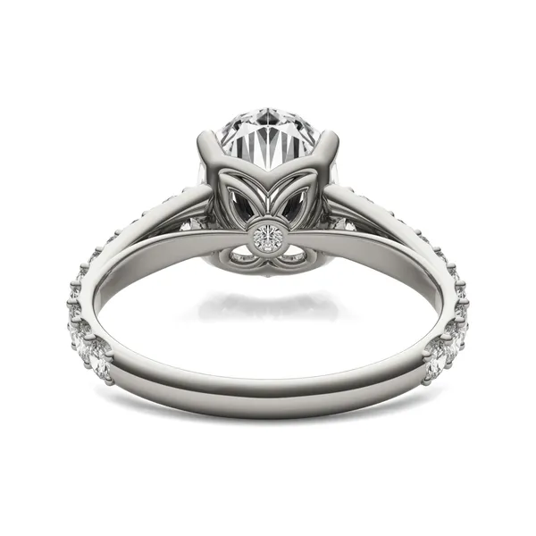 Oval Signature Graduated Side-Stone Engagement Ring