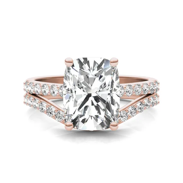 Elongated Cushion Signature Petite Side-Stone Bridal Set