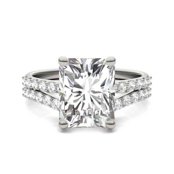 Radiant Signature Petite Side-Stone Bridal Set