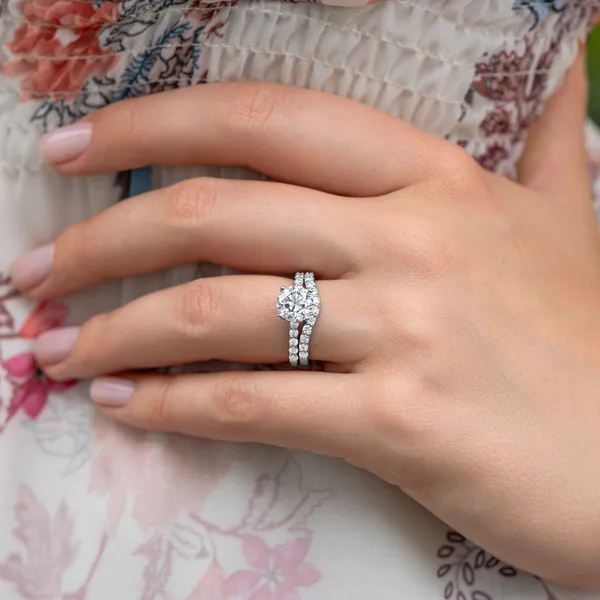 Round Hearts & Arrows Signature Bold Side-Stone Bridal Set