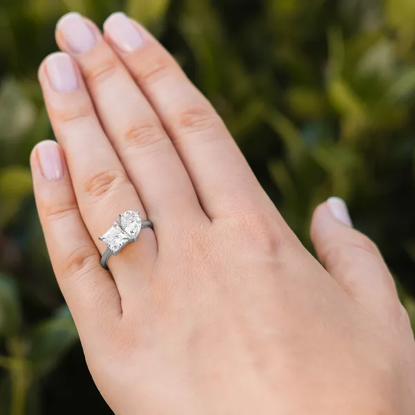 Princess Pearfection Toi et Moi Engagement Ring
