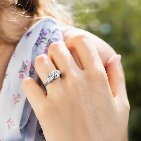 Pear and Marquise Toi et Moi Engagement Ring
