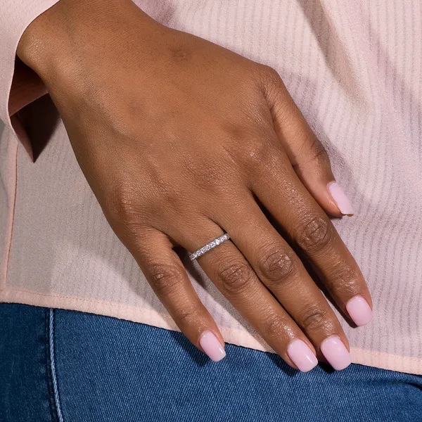 French Pavé Wedding Ring (7/8 ct. tw. DEW)