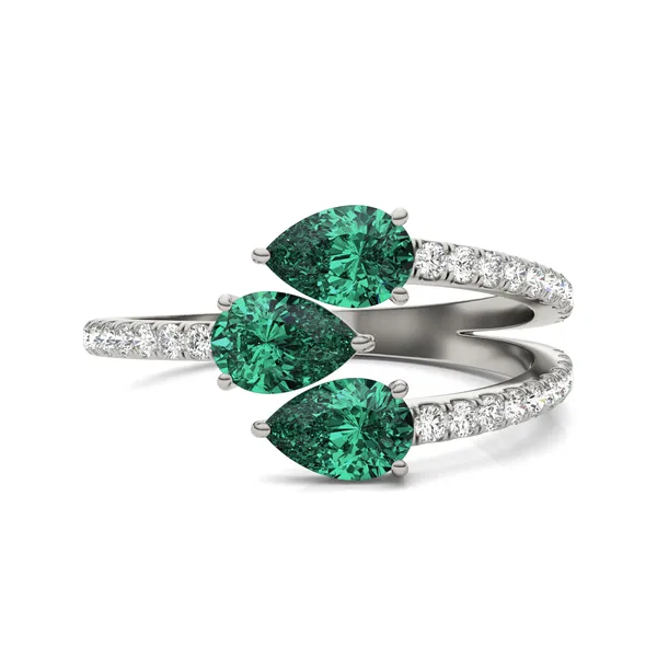 Emerald Tipped Pear Rea Ring