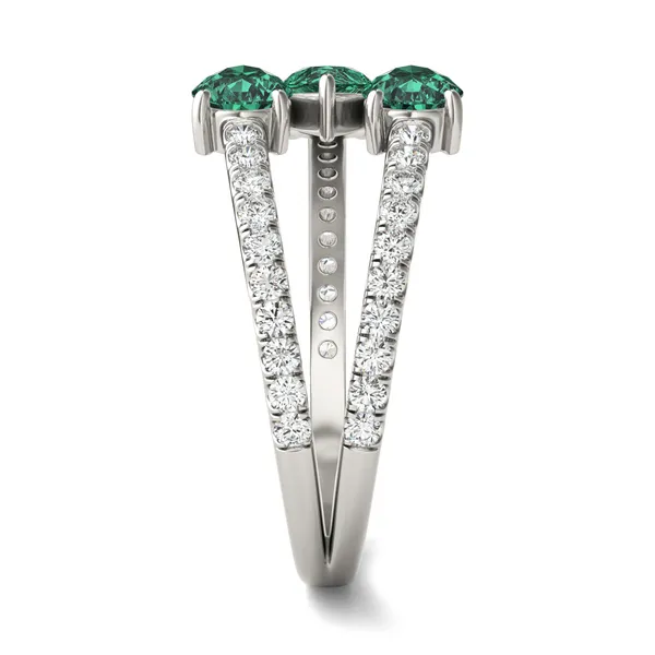 Emerald Tipped Pear Rea Ring