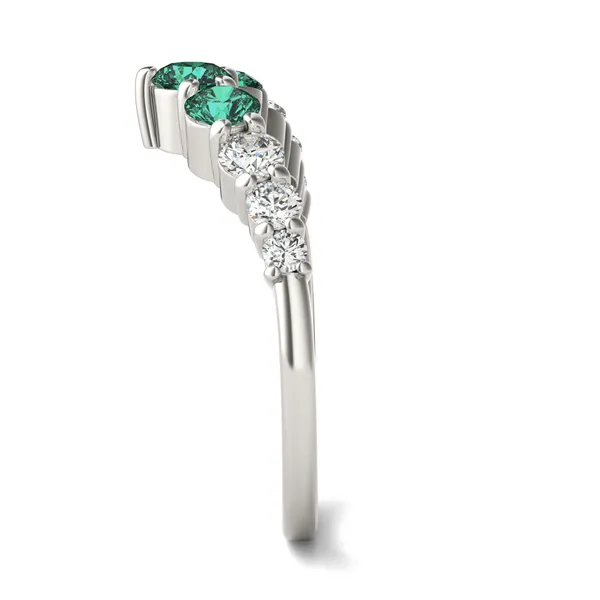 Emerald Three-Stone V Curved Ring