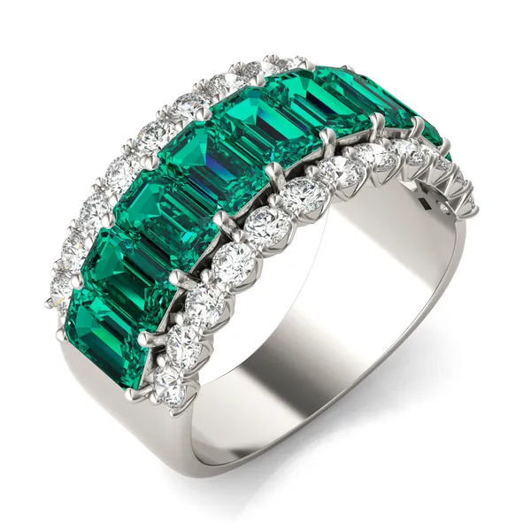 Emerald Huntress Ring