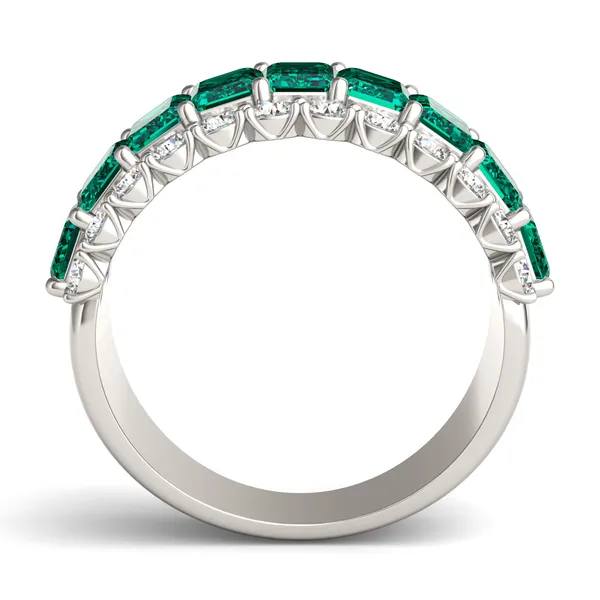 Emerald Huntress Ring