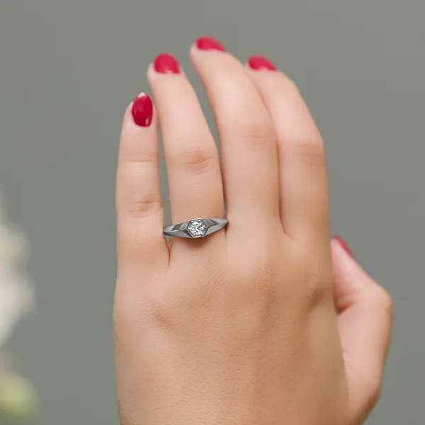 Artemis Solitaire Ring