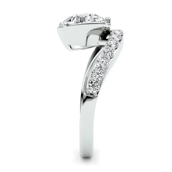 Pear Callisto Fashion Ring