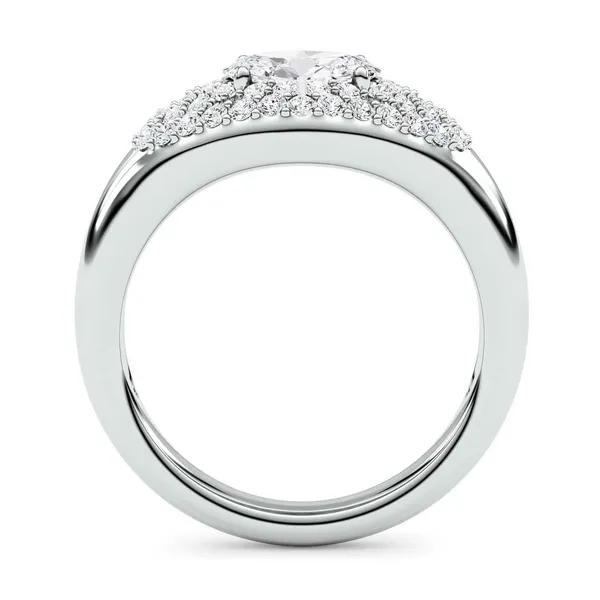 Oval Margaux Fashion Ring